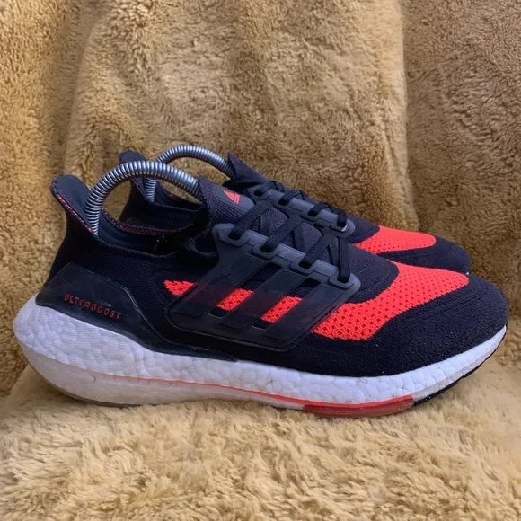 adidas gazelle silver green womens Adidas Ultraboost 21 Running Shoes